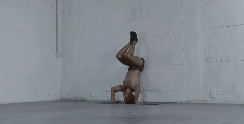 Handstand_Push-ups.jpeg